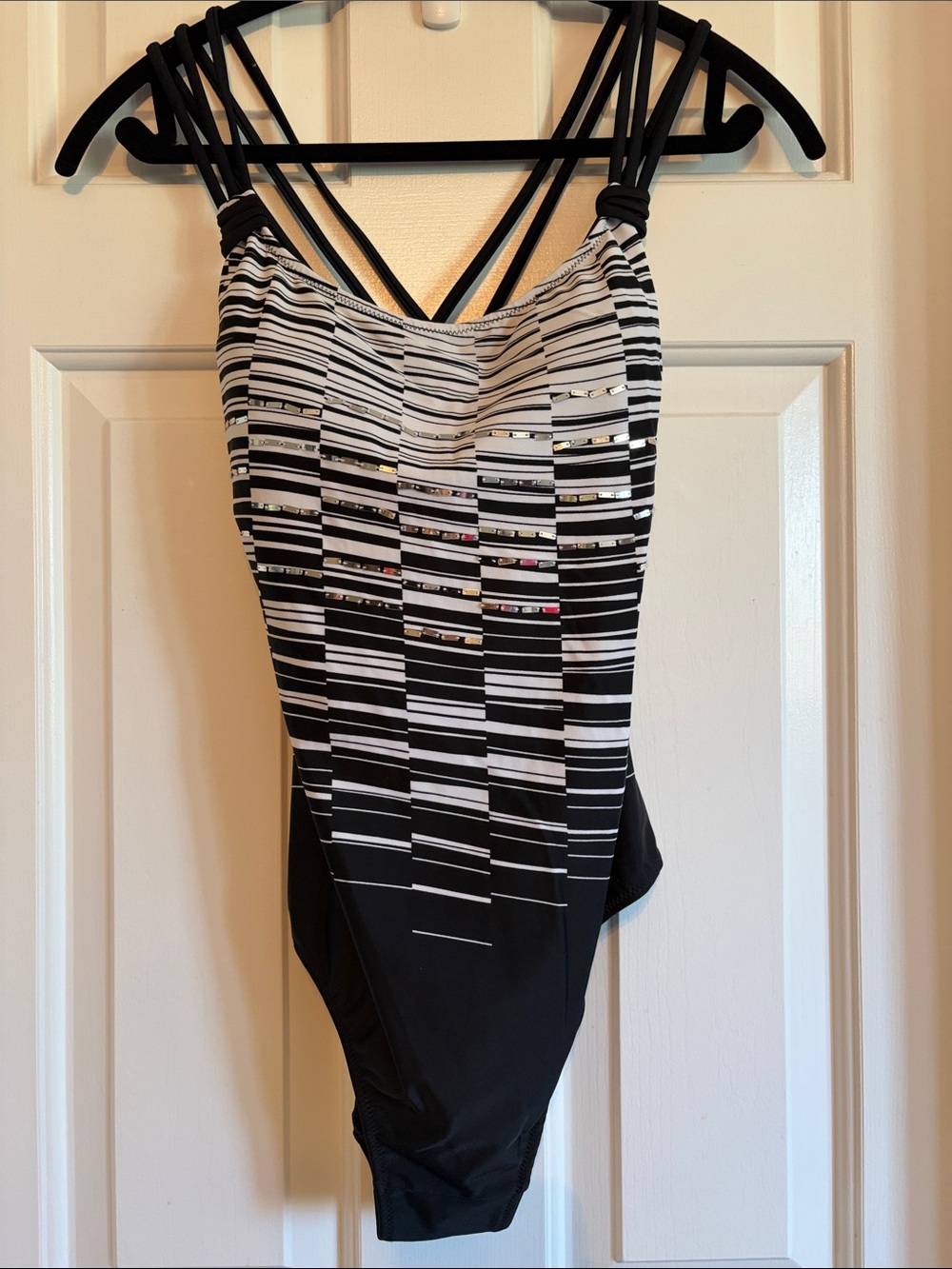 Simon Chang Black & White Swimsuit US12